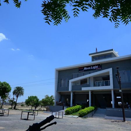 Hotel Moonlight & Restaurant Sehore Exterior photo