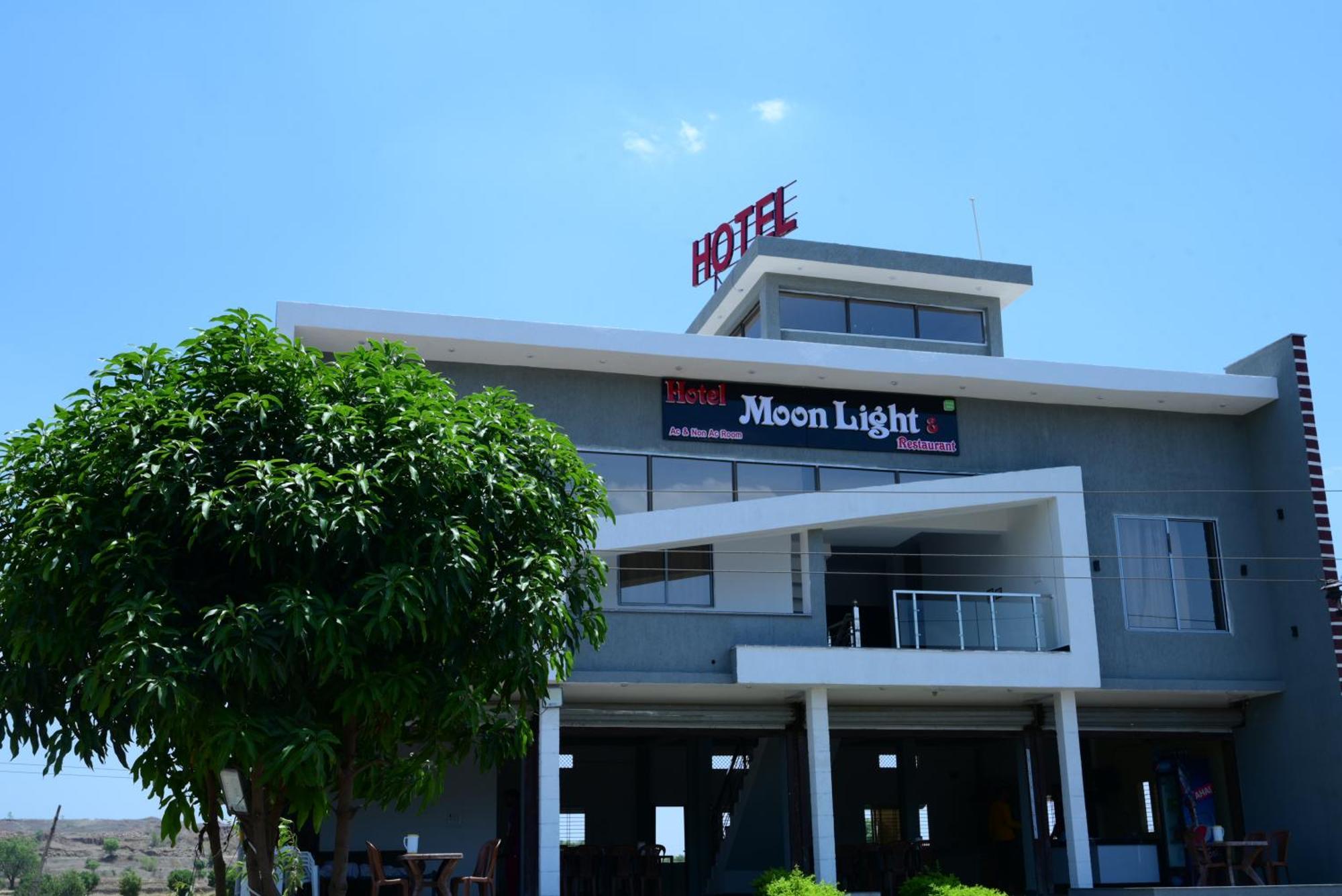 Hotel Moonlight & Restaurant Sehore Exterior photo